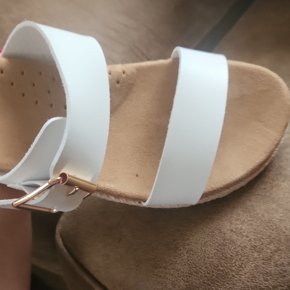 Shibever Women's White Slide Sandals - Picture 6 of 11